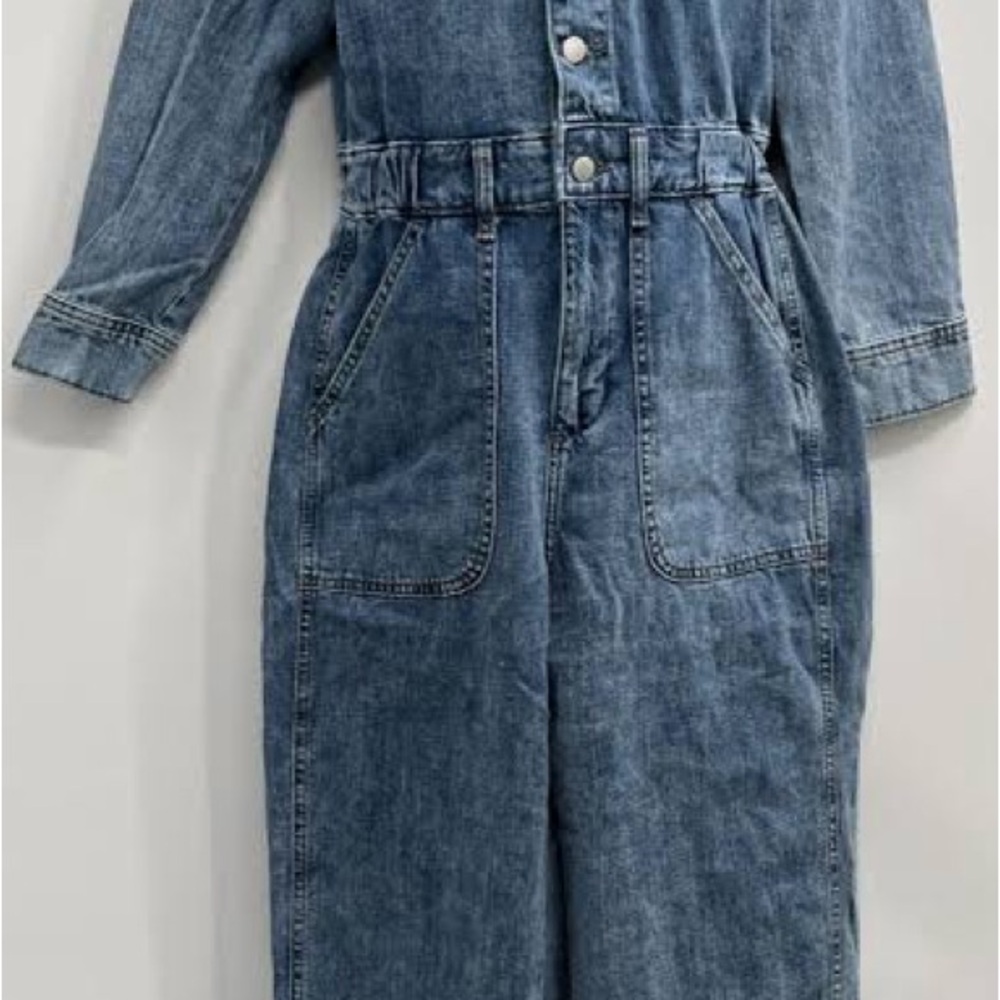 Universal Thread Blue Denim Jumpsuit size 2